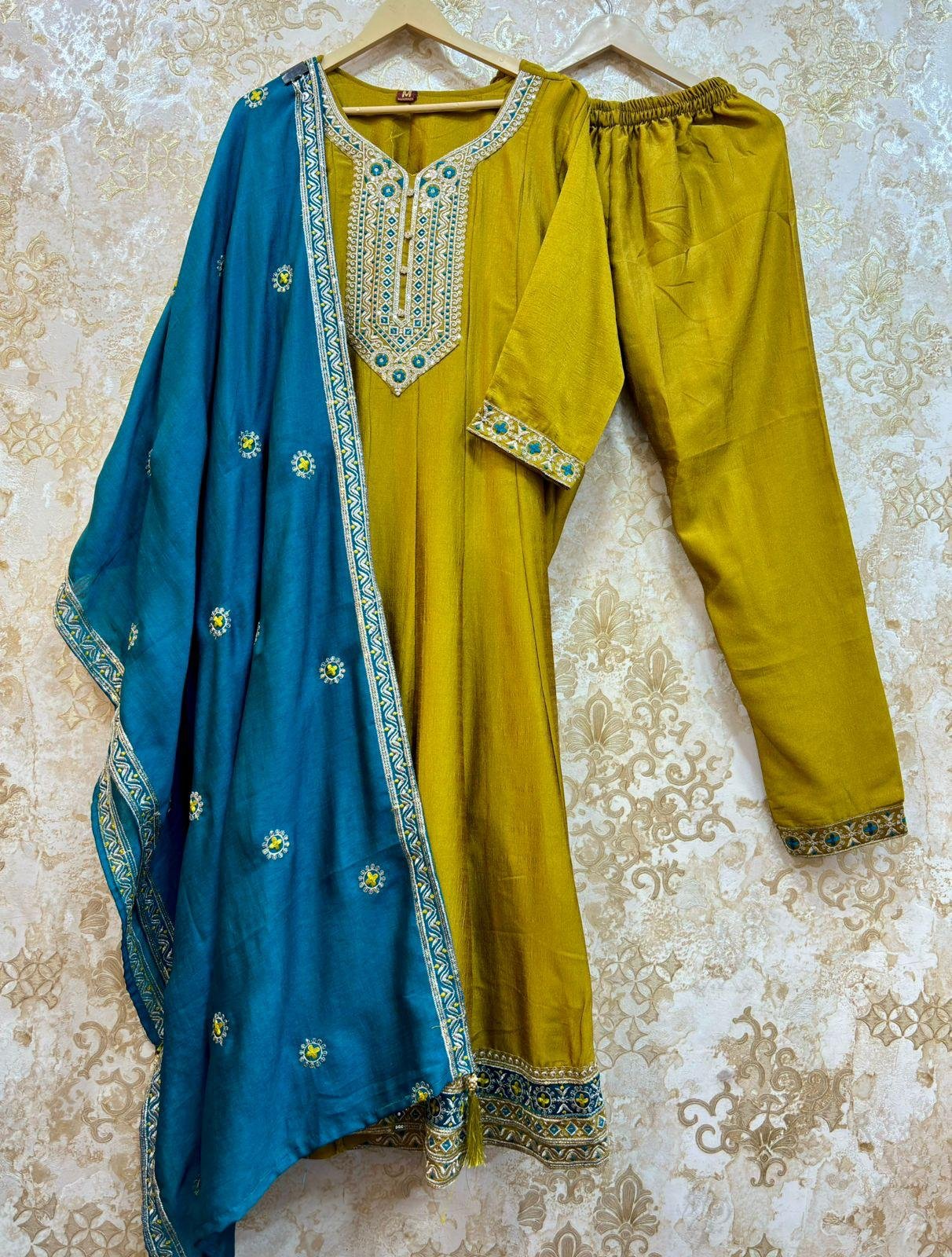 Vichitra Silk Gown With Contrast Duppata